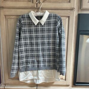 Tahari Gray Checkered Sweater with White Collar sz S